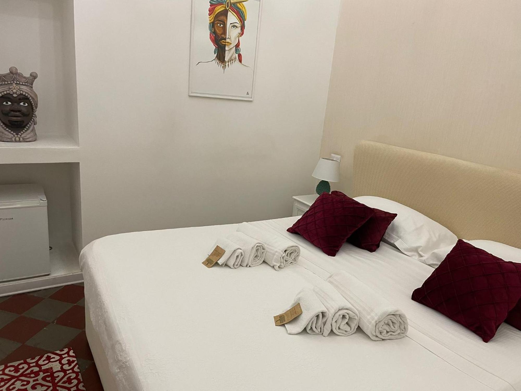 Sleep Inn Catania Rooms - Affittacamere Exterior foto